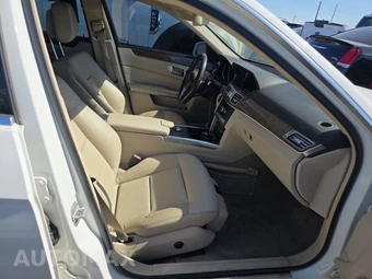 2014 Mercedes-Benz E 350 Sedan – miniatura 8