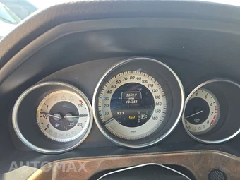 2014 Mercedes-Benz E 350 Sedan – miniatura 12