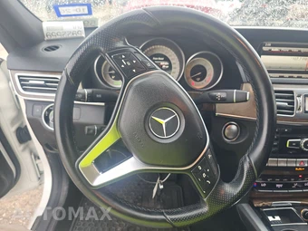 2014 Mercedes-Benz E 350 Sedan – miniatura 10