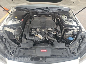 2014 Mercedes-Benz E 350 Sedan – miniatura 15