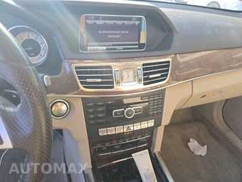 2014 Mercedes-Benz E 350 Sedan – miniatura 11