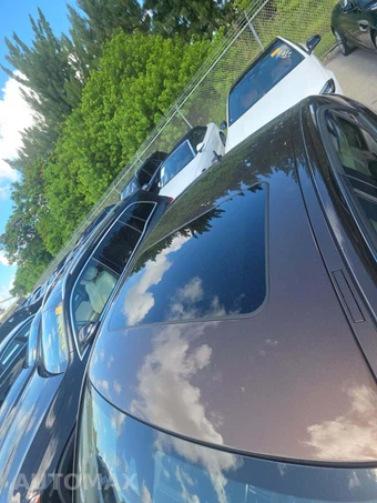 2014 Mercedes-Benz E 350 Sedan - miniatura 12