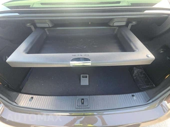 2014 Mercedes-Benz E 350 Sedan - miniatura 14