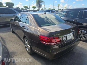 2014 Mercedes-Benz E 350 Sedan - miniatura 2