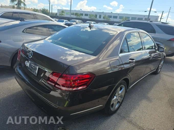 2014 Mercedes-Benz E 350 Sedan - miniatura 3