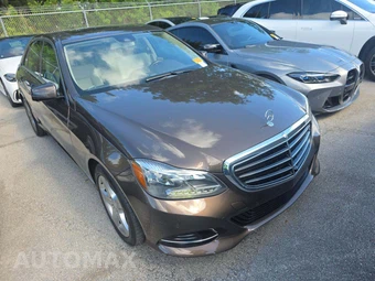 2014 Mercedes-Benz E 350 Sedan - miniatura 4