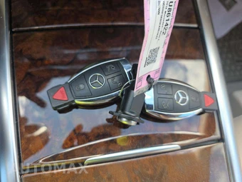 2014 Mercedes-Benz E 350 Sedan - miniatura 8