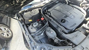 2014 Mercedes-Benz E 350 Sedan – miniatura 23