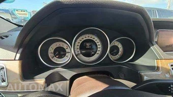 2014 Mercedes-Benz E 350 Sedan – miniatura 9