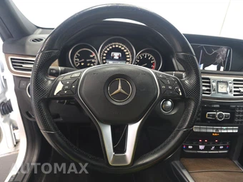 2014 Mercedes-Benz E 350 Sedan – miniatura 10