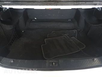 2014 Mercedes-Benz E 350 Sedan – miniatura 16