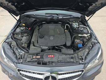 2014 Mercedes-Benz E 350 Sedan – miniatura 29