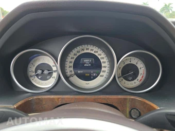 2014 Mercedes-Benz E 350 Sedan – miniatura 9