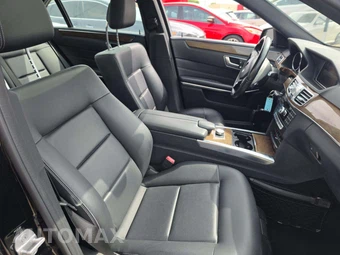 2014 Mercedes-Benz E 350 Sedan – miniatura 18