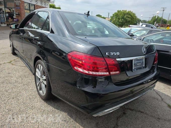 2014 Mercedes-Benz E 350 Sedan – miniatura 2