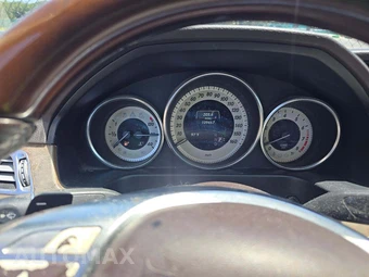 2014 Mercedes-Benz E 350 Sedan – miniatura 9