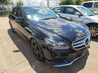2014 Mercedes-Benz E 350 Sedan – miniatura 3