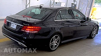 2014 Mercedes-Benz E 550 4MATIC Sedan - miniatura 4