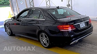 2014 Mercedes-Benz E 550 4MATIC Sedan - miniatura 6