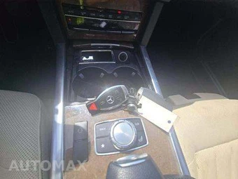 2014 Mercedes-Benz E 550 4MATIC Sedan - miniatura 9