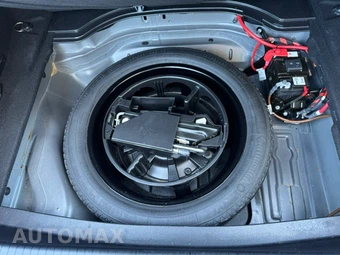 2014 Mercedes-Benz E 550 4MATIC Sedan - miniatura 28