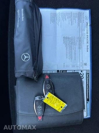 2014 Mercedes-Benz E 550 4MATIC Sedan - miniatura 38