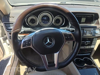 2014 Mercedes-Benz E 550 Convertible – miniatura 10