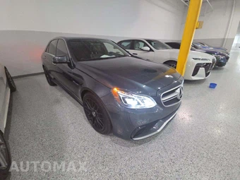 2014 Mercedes-Benz E 63 AMG 4MATIC Sedan - miniatura 4