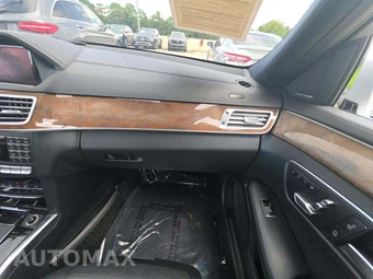 2014 Mercedes-Benz E 63 AMG 4MATIC Sedan - miniatura 19