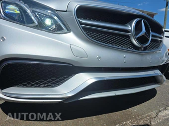 2014 Mercedes-Benz E 63 AMG 4MATIC Sedan - miniatura 21