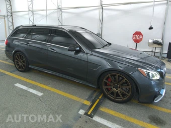 2014 Mercedes-Benz E 63 AMG 4MATIC Wagon – miniatura 3