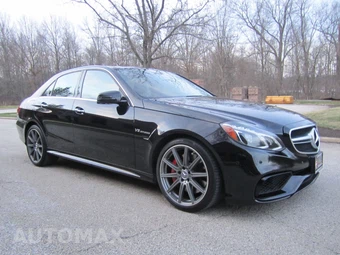 2014 Mercedes-Benz E-Class E63S AMG – miniatura 4