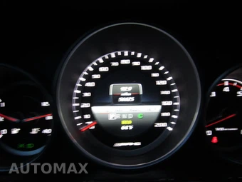 2014 Mercedes-Benz E-Class E63S AMG – miniatura 71
