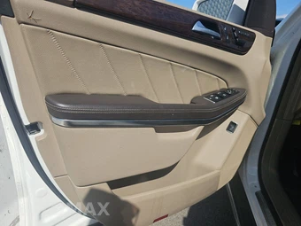 2014 Mercedes-Benz GL 350 BlueTEC 4MATIC - miniatura 9