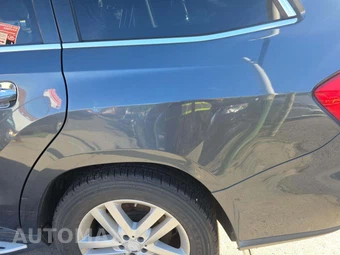 2014 Mercedes-Benz GL 450 4MATIC – miniatura 27