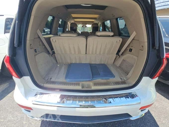 2014 Mercedes-Benz GL 550 4MATIC – miniatura 15