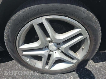 2014 Mercedes-Benz GL 550 4MATIC – miniatura 24
