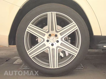 2014 Mercedes-Benz GL 550 4MATIC - miniatura 11