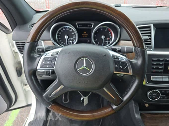 2014 Mercedes-Benz GL 550 4MATIC - miniatura 16