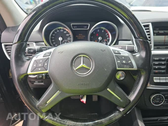 2014 Mercedes-Benz GL 550 4MATIC – miniatura 10
