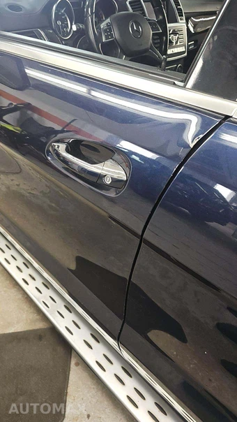 2014 Mercedes-Benz GL 550 4MATIC – miniatura 32