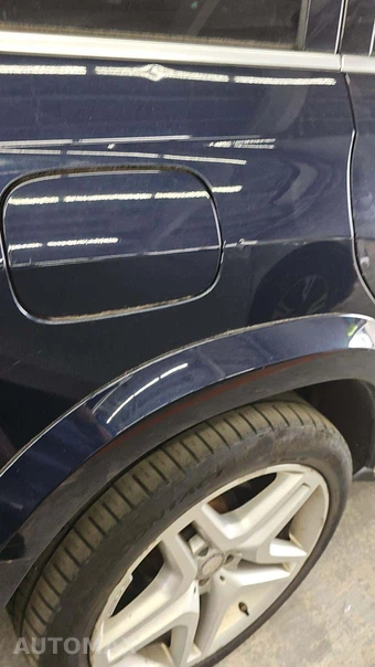 2014 Mercedes-Benz GL 550 4MATIC – miniatura 45