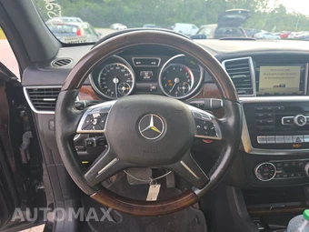 2014 Mercedes-Benz GL 550 4MATIC – miniatura 10