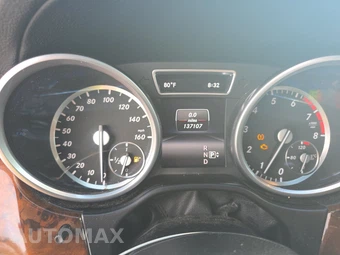 2014 Mercedes-Benz GL 550 4MATIC – miniatura 12