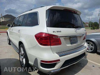 2014 Mercedes-Benz GL 550 4MATIC - miniatura 2
