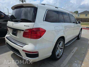 2014 Mercedes-Benz GL 550 4MATIC - miniatura 3