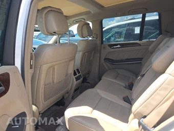 2014 Mercedes-Benz GL 550 4MATIC – miniatura 13
