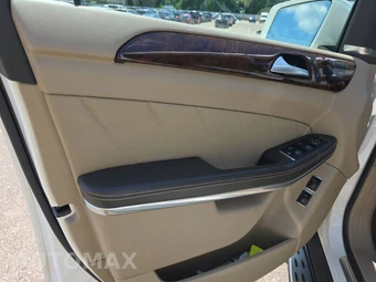 2014 Mercedes-Benz GL 550 4MATIC – miniatura 9