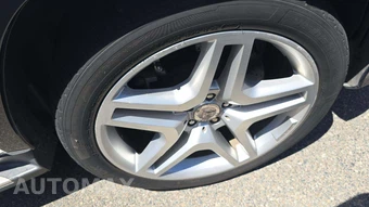 2014 Mercedes-Benz GL 550 4MATIC – miniatura 29
