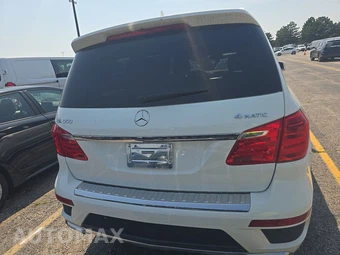 2014 Mercedes-Benz GL 550 4MATIC – miniatura 5